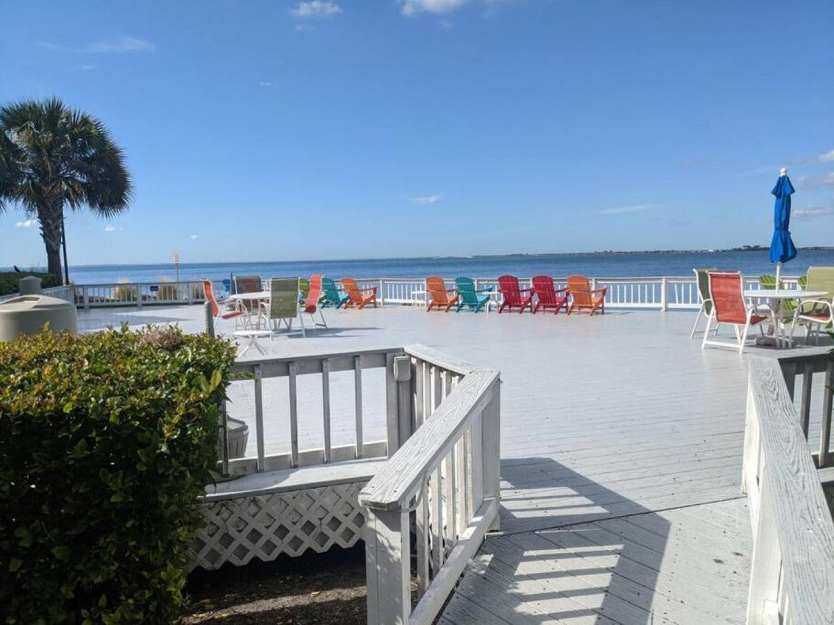 Bay Views From Your Balcony Beach Resort Tampa Extérieur photo