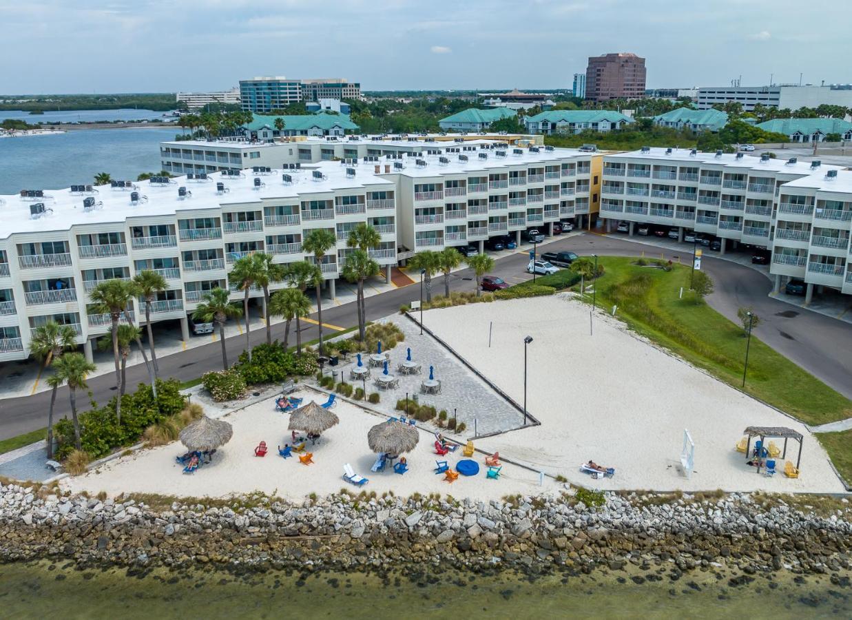 Bay Views From Your Balcony Beach Resort Tampa Extérieur photo