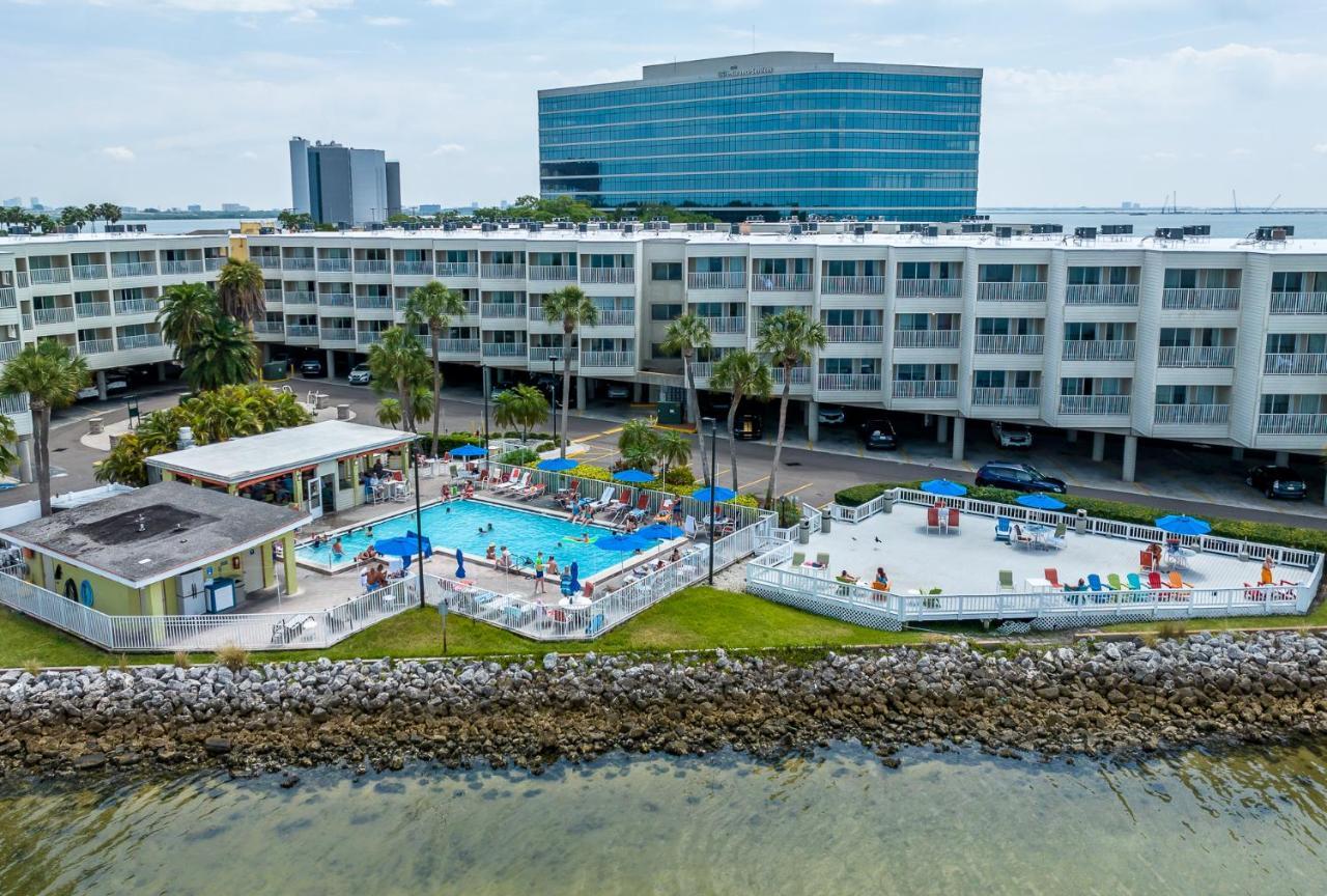 Bay Views From Your Balcony Beach Resort Tampa Extérieur photo