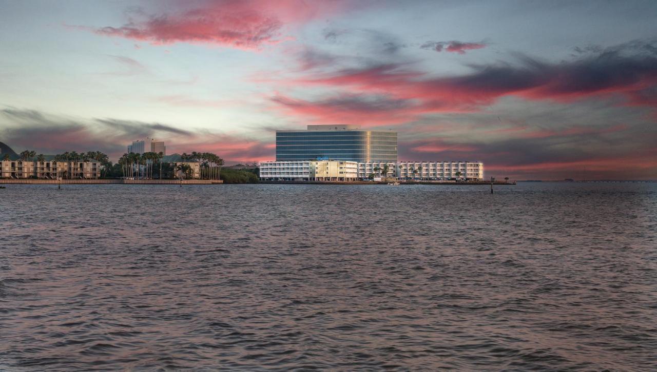 Bay Views From Your Balcony Beach Resort Tampa Extérieur photo